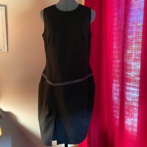 Worth size 8 Black sleeveless dress